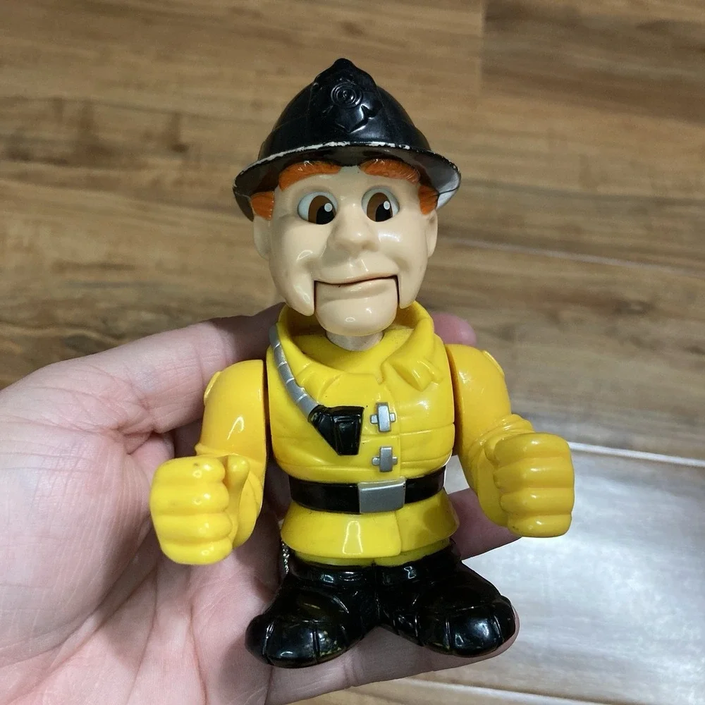Vintage 1999‎ Mattel Matchbox Fire Fighter Action Talking Worker Push Head Down